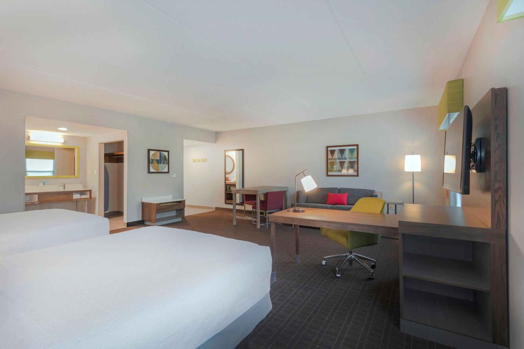 Hampton Inn & Suites Бърлингтън Екстериор снимка