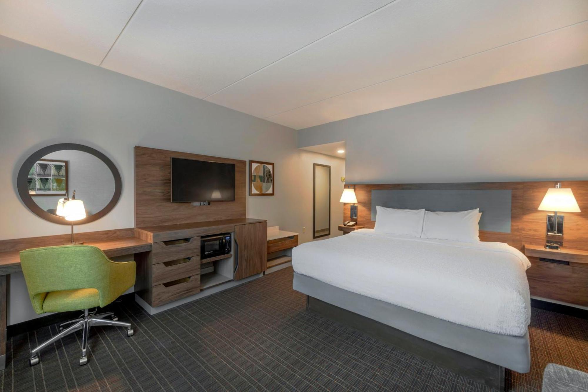 Hampton Inn & Suites Бърлингтън Екстериор снимка