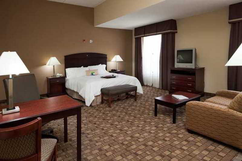 Hampton Inn & Suites Бърлингтън Стая снимка